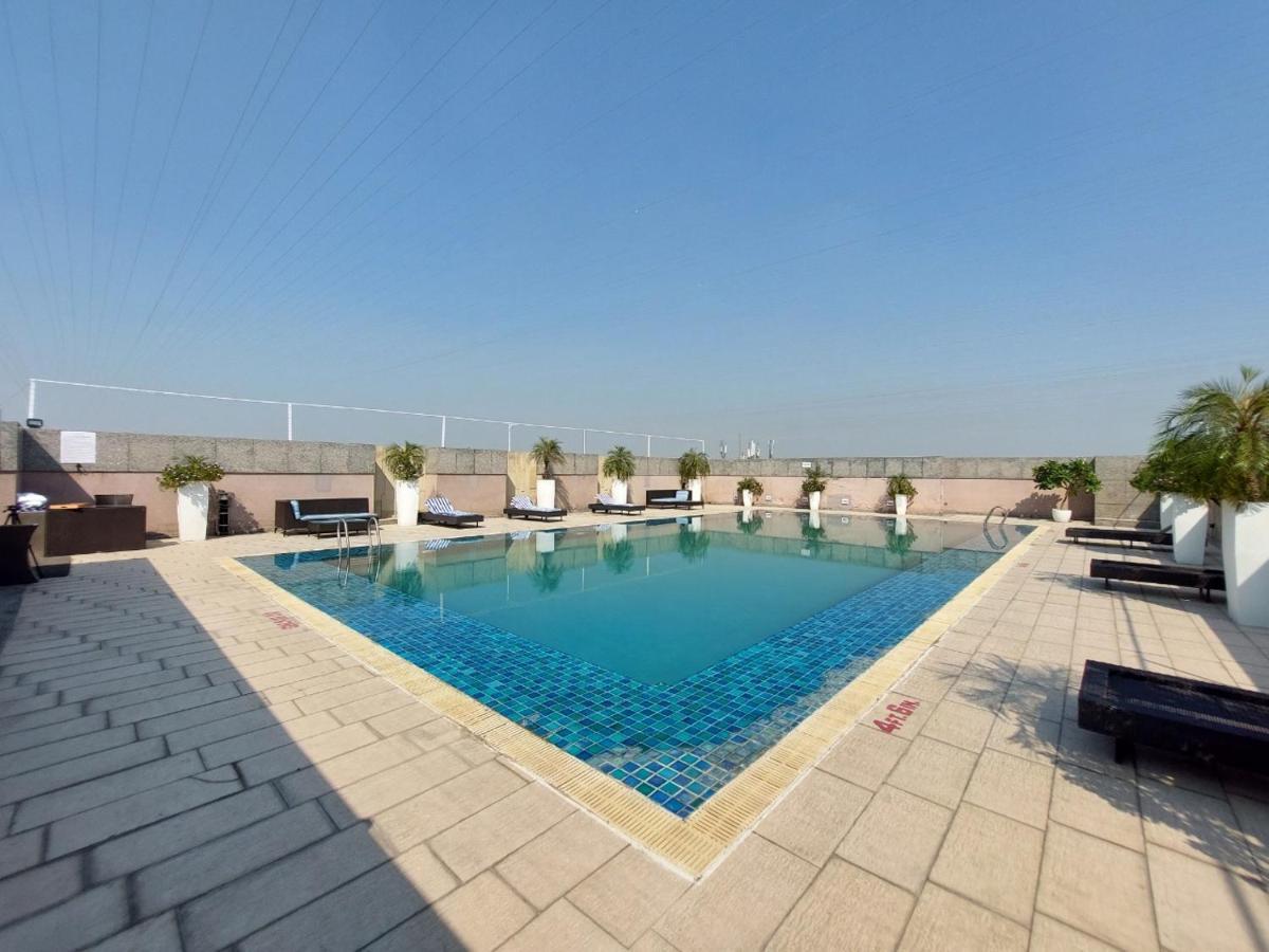 Svelte Delhi, A Member Of Radisson Individuals Hotel New Delhi Bagian luar foto