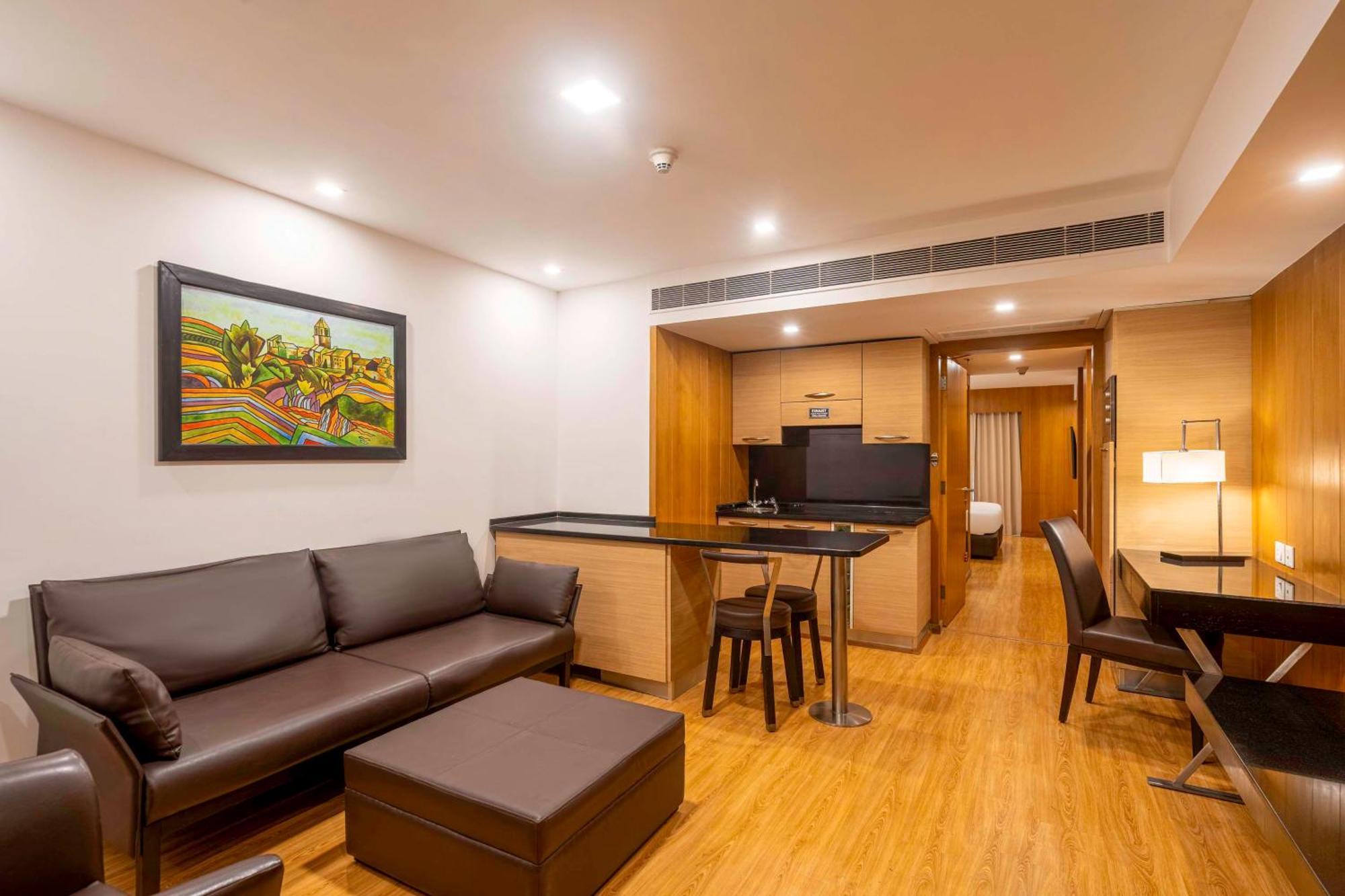 Svelte Delhi, A Member Of Radisson Individuals Hotel New Delhi Bagian luar foto