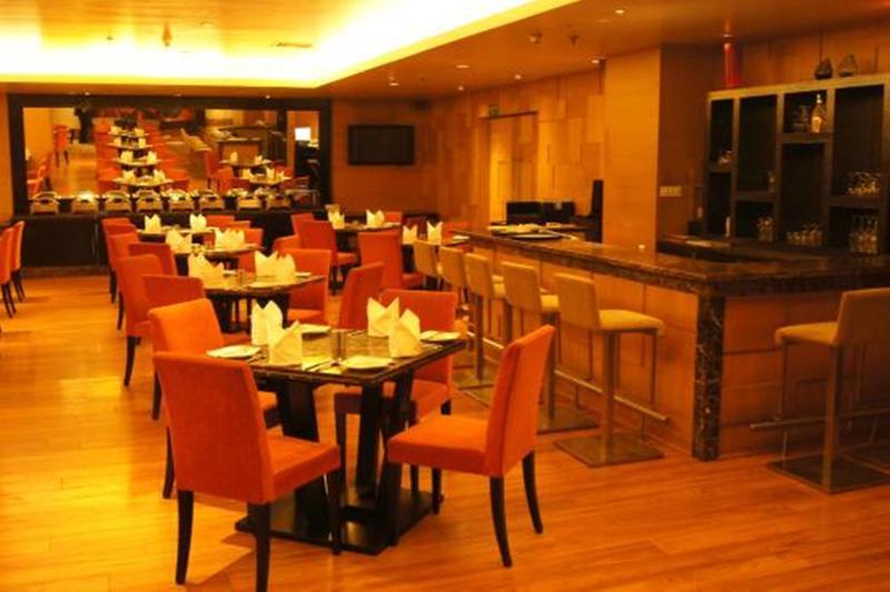 Svelte Delhi, A Member Of Radisson Individuals Hotel New Delhi Bagian luar foto