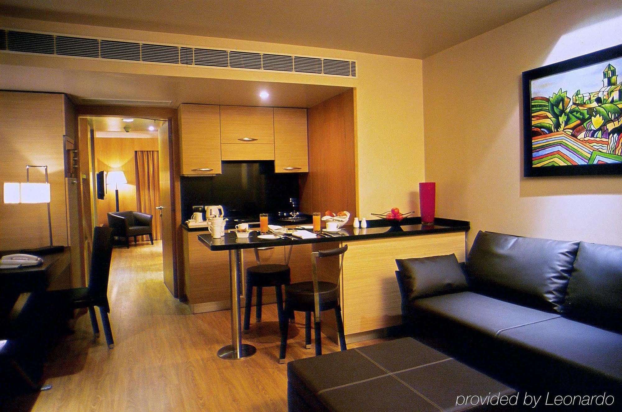 Svelte Delhi, A Member Of Radisson Individuals Hotel New Delhi Bagian luar foto