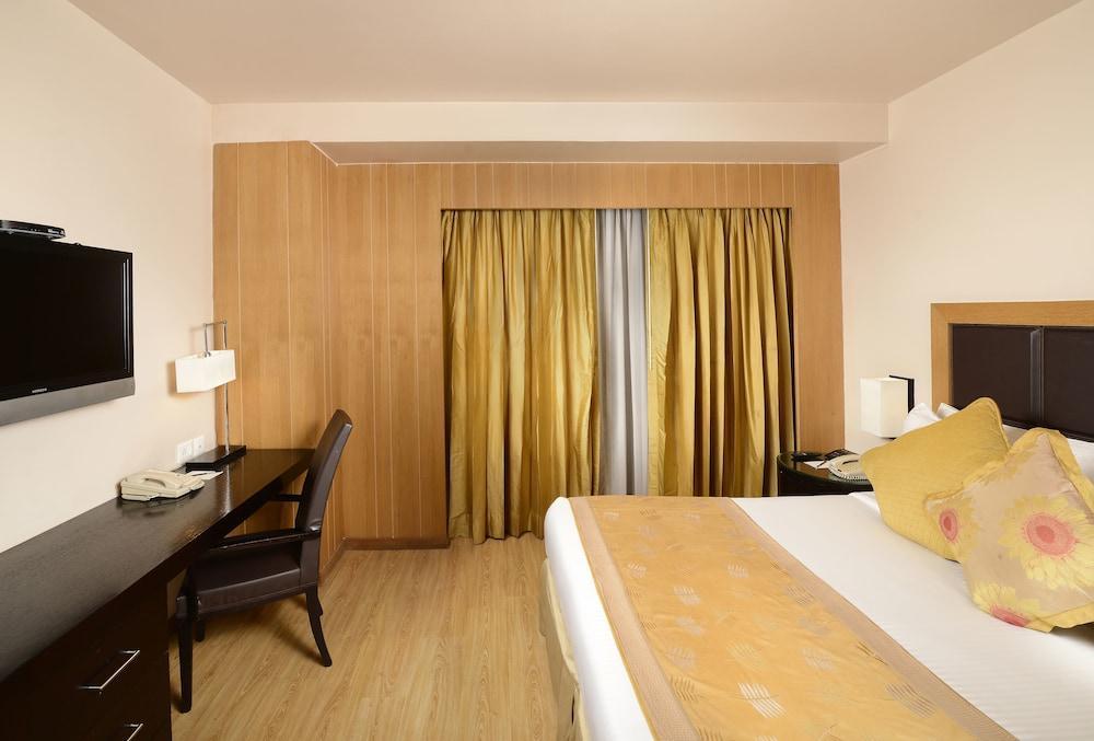 Svelte Delhi, A Member Of Radisson Individuals Hotel New Delhi Bagian luar foto